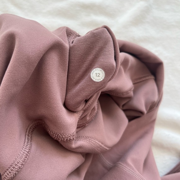 SIZE 12 LULULEMON ALIGNS - Picture 3 of 10